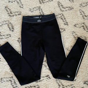 ALO Yoga Airlift High-waist Suit Up Legging Small